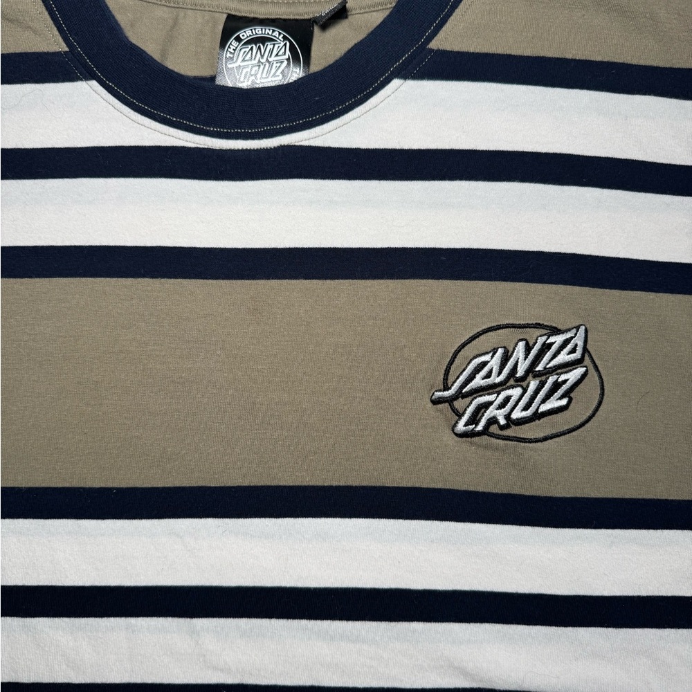 Black and White Stripped Santa Cruz Skateboards T Shirt Size M